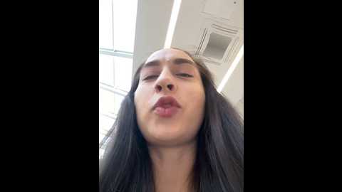Media: holly_play Stripchat 2024-11-05 09:18:00
