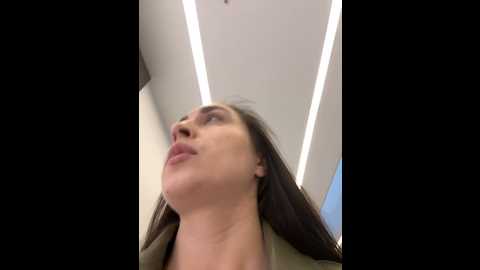 Media: holly_play Stripchat 2024-11-05 12:52:00