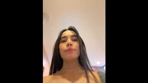 Media: irish_collins Stripchat 2024-11-05 03:10:00