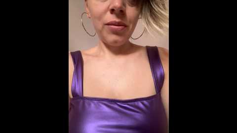Media: ladywithbigass Stripchat 2024-11-05 08:33:00