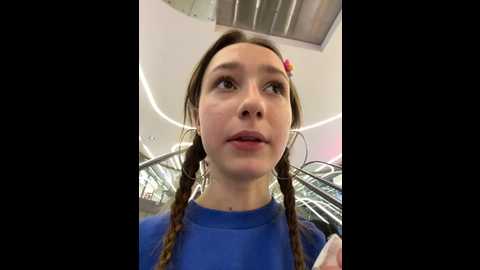 Media: lia__love Stripchat 2024-11-05 16:32:00