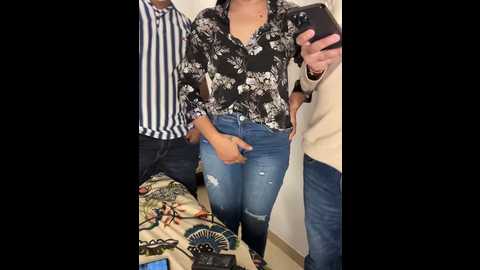 Media: miss__malaika Stripchat 2024-11-05 08:12:00