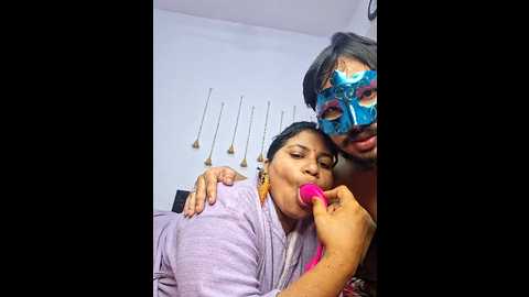 mom_sun_couple @ stripchat on 20241105