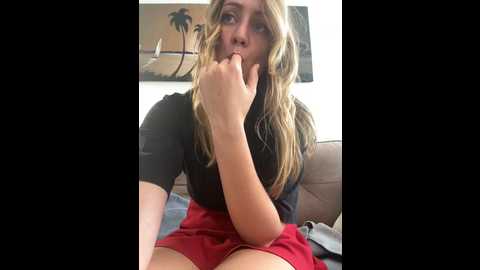Media: puzdosia Stripchat 2024-11-05 10:12:00