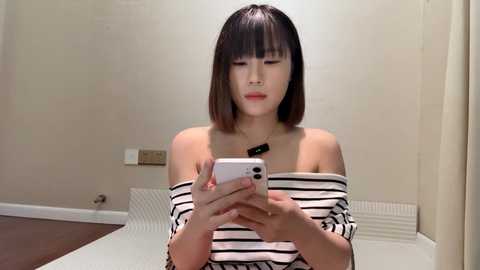 Media: sililis Stripchat 2024-11-05 14:06:00