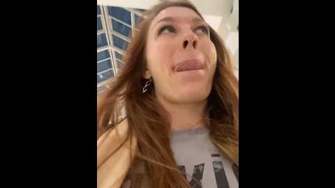 Media: sweet___emily Stripchat 2024-11-05 14:14:00