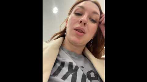 Media: sweet___emily Stripchat 2024-11-05 16:08:00