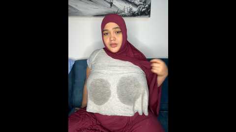Media: sweetmuslim01 Stripchat 2024-11-05 05:13:00