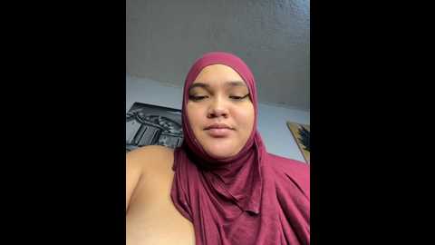 Media: sweetmuslim01 Stripchat 2024-11-05 07:29:00