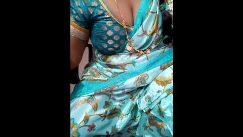 Media: tamil_rathi Stripchat 2024-11-05 17:33:00