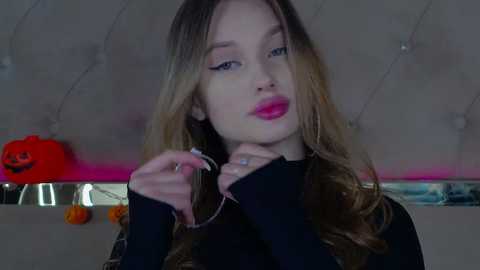 Media: violaflirt Stripchat 2024-11-05 02:00:00