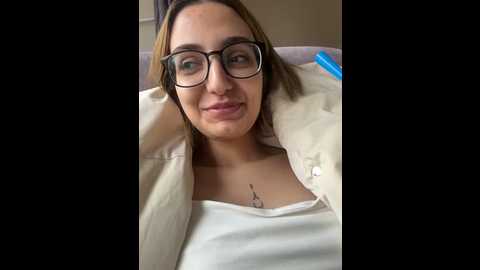 Media: yekaterinas Stripchat 2024-11-05 13:07:00