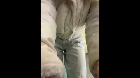 Media: _angelari_ Stripchat 2024-11-06 13:37:00