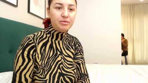 Media: amy__samy Stripchat 2024-11-06 12:18:00