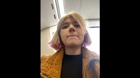 Media: baby__naughty Stripchat 2024-11-06 11:32:00