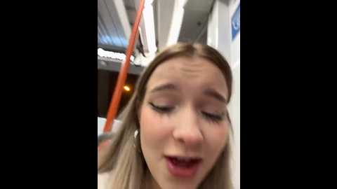 Media: baby_tiny Stripchat 2024-11-06 15:31:00