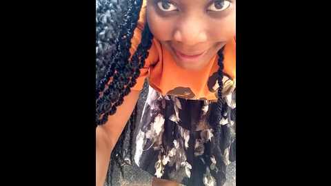 Media: broan_me Stripchat 2024-11-06 10:34:00