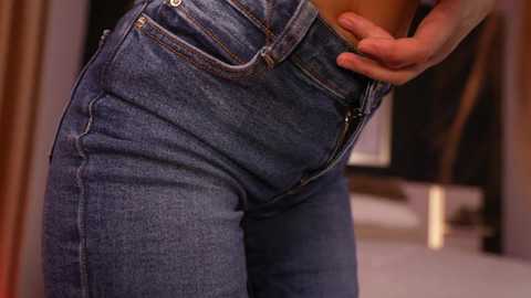 Media: doviaclaire Stripchat 2024-11-06 08:50:00