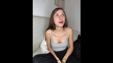 Media: emma05 Stripchat 2024-11-06 09:20:00