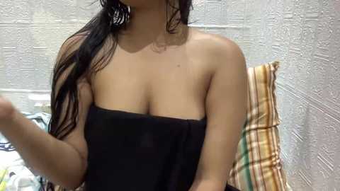 Media: indian_diya08 Stripchat 2024-11-06 19:17:00
