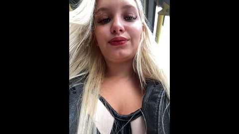Media: milkyy_wway Stripchat 2024-11-06 09:24:00