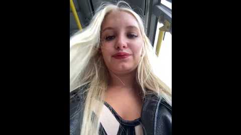 Media: milkyy_wway Stripchat 2024-11-06 09:37:00