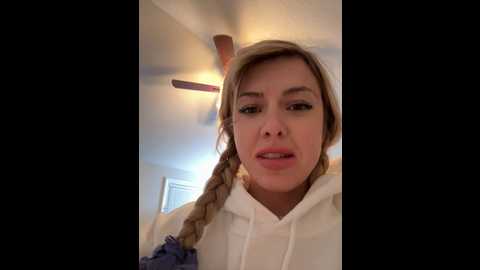 Media: propertyofdaddy Stripchat 2024-11-06 11:18:00