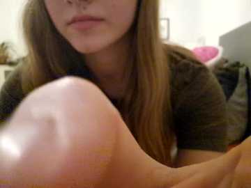 Media: rubyrubin Stripchat 2024-11-06 16:16:00