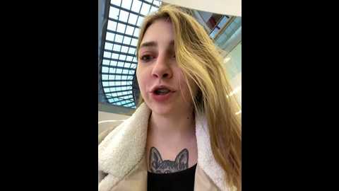 Media: sunny___bunny Stripchat 2024-11-06 13:29:00