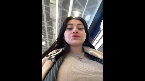 Media: wet__bunny Stripchat 2024-11-06 10:13:00