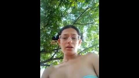 Media: ary_18 Stripchat 2024-11-07 21:10:00