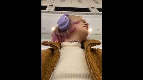 Media: baby__naughty Stripchat 2024-11-07 17:52:00