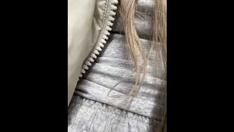 Media: baby_tiny Stripchat 2024-11-07 14:05:00