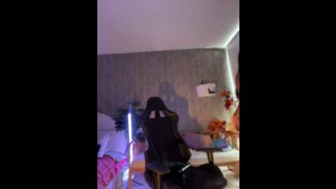 Media: clarachanelricek Stripchat 2024-11-07 21:37:00