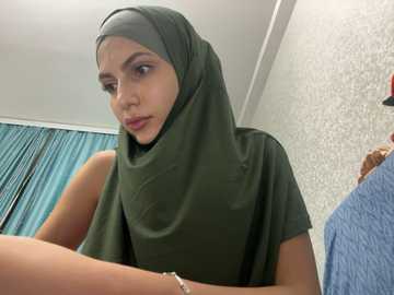Media: gumusguray Stripchat 2024-11-07 02:00:00