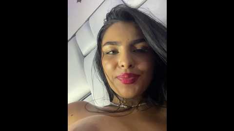 Media: maddy_rouse_ Stripchat 2024-11-07 05:30:00