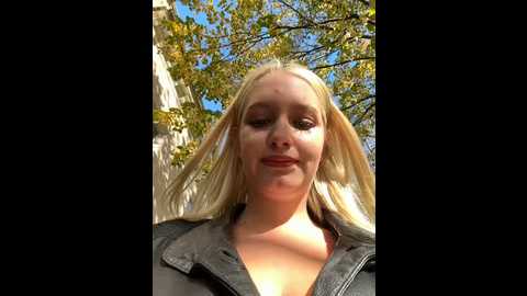 Media: milkyy_wway Stripchat 2024-11-07 07:50:00