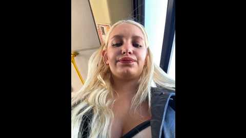 Media: milkyy_wway Stripchat 2024-11-07 08:38:00