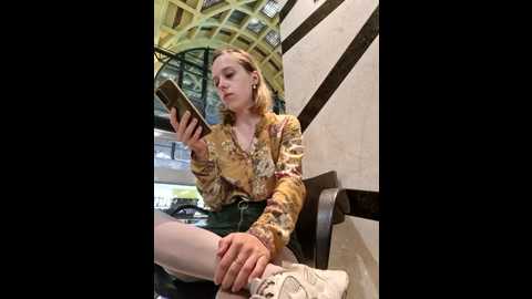 Media: public_katrisha Stripchat 2024-11-07 15:18:00