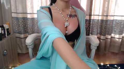 rose_darlinggg @ stripchat on 20241107