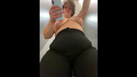 Media: suziemurray Stripchat 2024-11-07 10:01:00