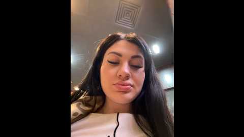 Media: wet__bunny Stripchat 2024-11-07 08:14:00