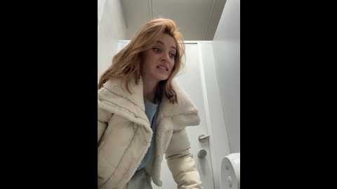 Media: _angelari_ Stripchat 2024-11-08 19:11:00