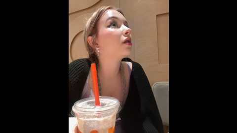 Media: baby_tiny Stripchat 2024-11-08 18:50:00