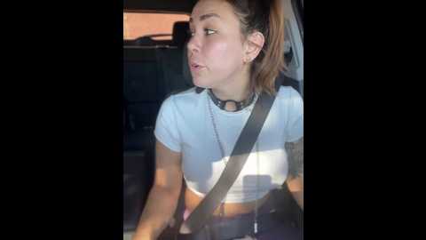 Media: browneyedbrat Stripchat 2024-11-08 18:21:00
