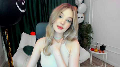 Media: flowerylove_1 Stripchat 2024-11-08 01:42:00