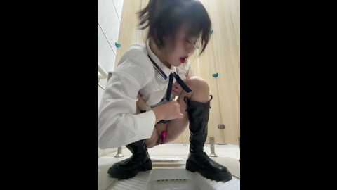 Media: game_yoyo Stripchat 2024-11-08 10:51:00