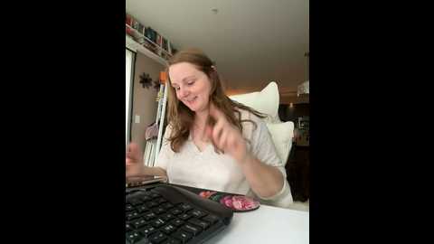 Media: gingersnap33 Stripchat 2024-11-08 20:37:00