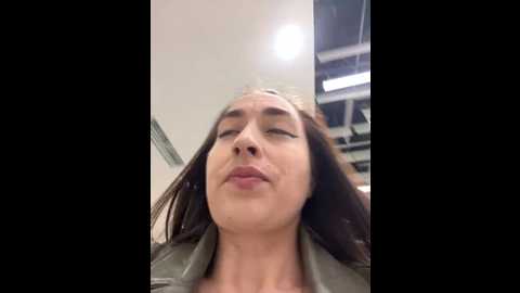 Media: holly_play Stripchat 2024-11-08 09:58:00