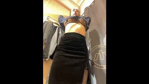 Media: holly_play Stripchat 2024-11-08 11:33:00